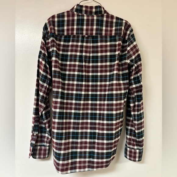 American Eagle Men’s plaid button down - Picture 2 of 6